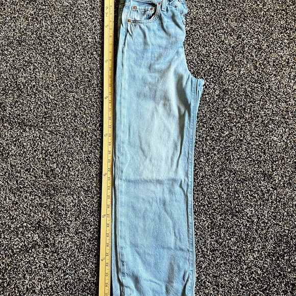 Levi's Light Blue High Rise Women's Jeans - Picture 7 of 8